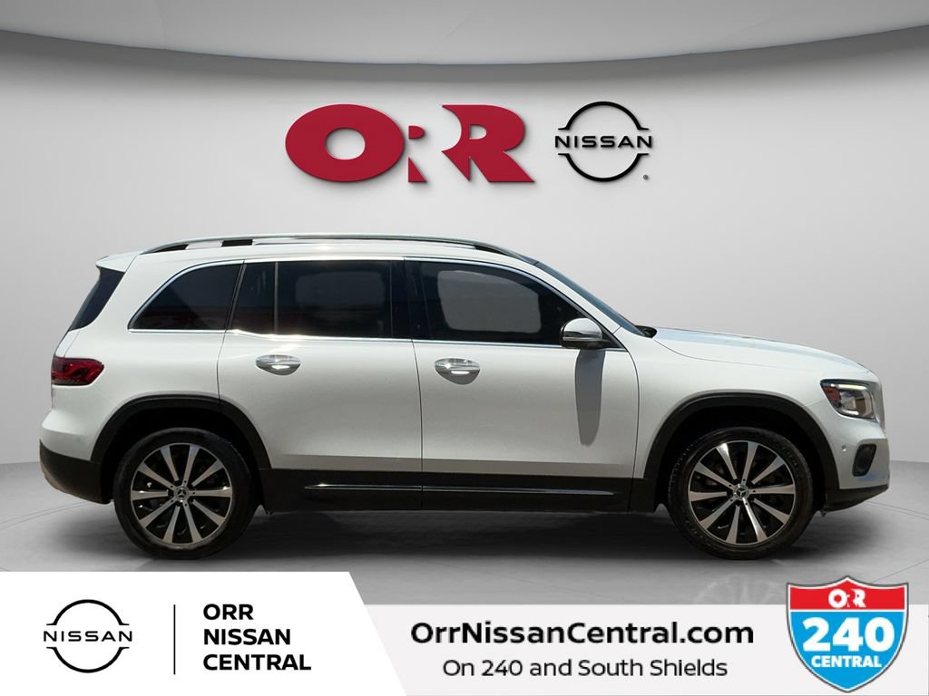 Used 2021 Mercedes-Benz GLB 250 4MATIC image 4