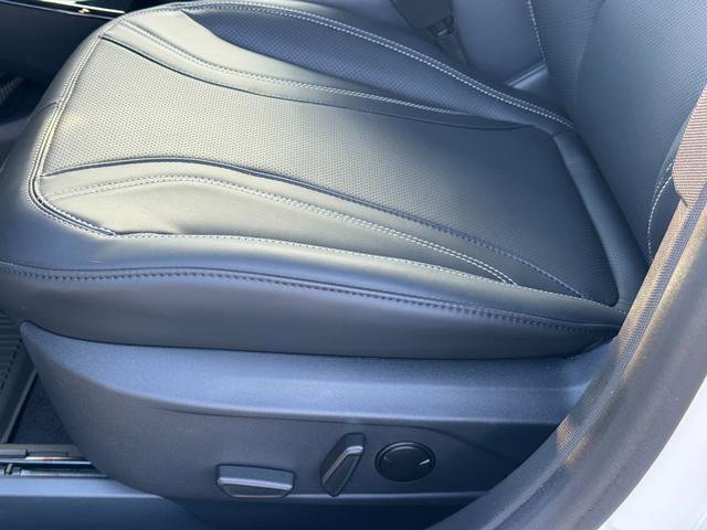 Used 2024 Ford Mustang Mach-E Premium image 26