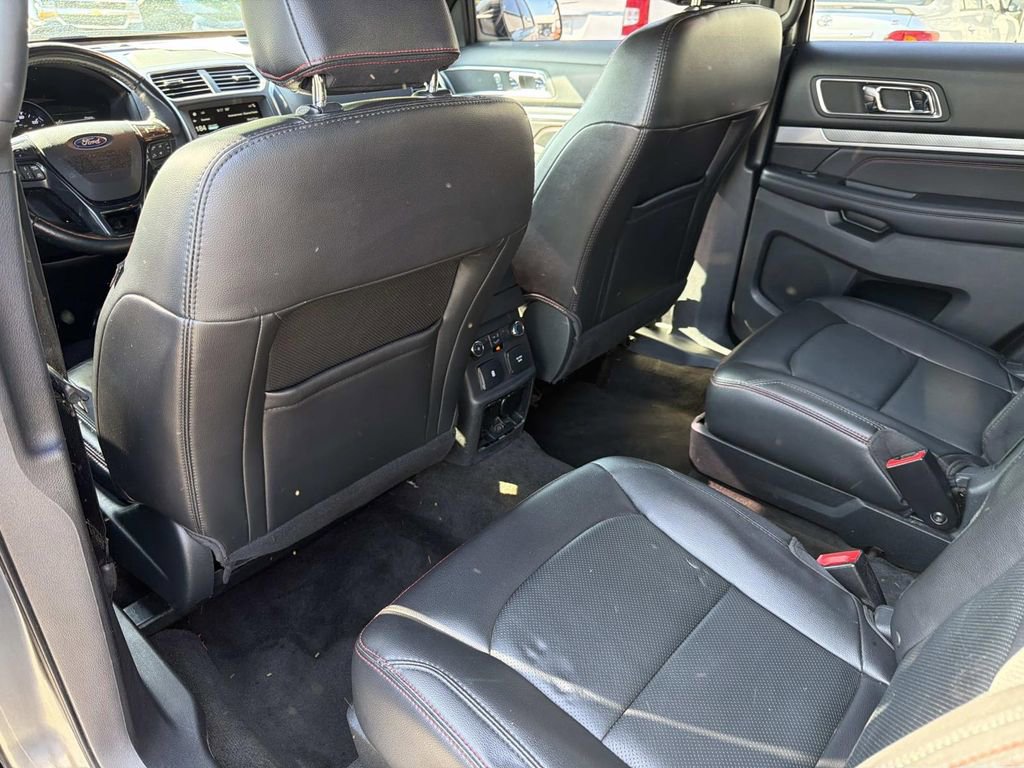 Used 2018 Ford Explorer Sport w/ Equipment Group 401A AWD/4WD image 16