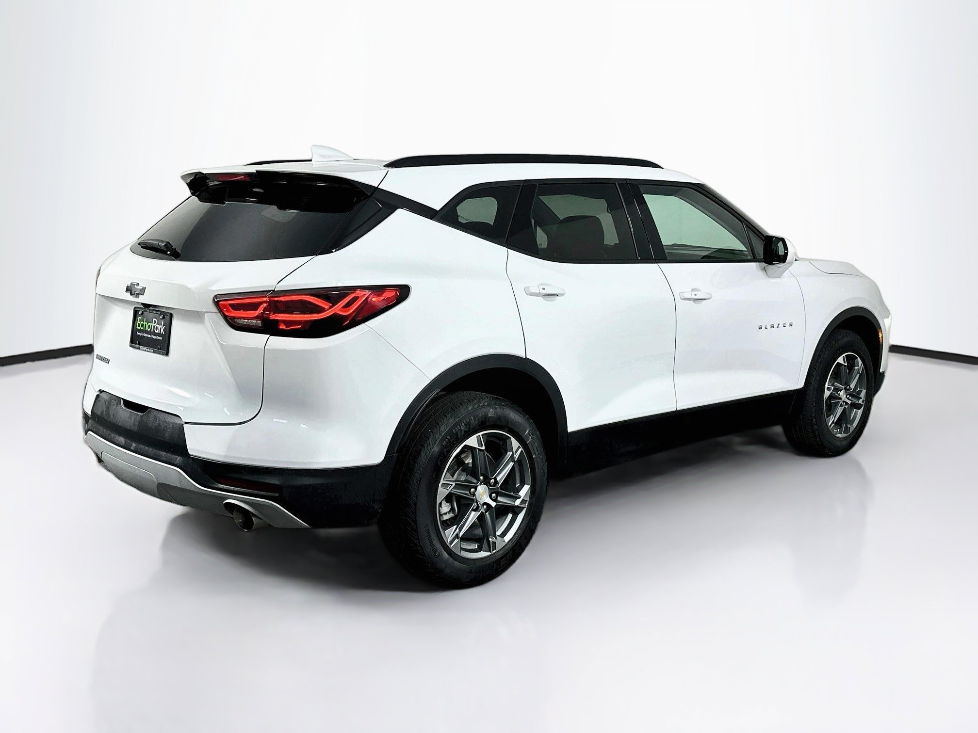 Used 2024 Chevrolet Blazer LT w/ Convenience Package FWD image 9