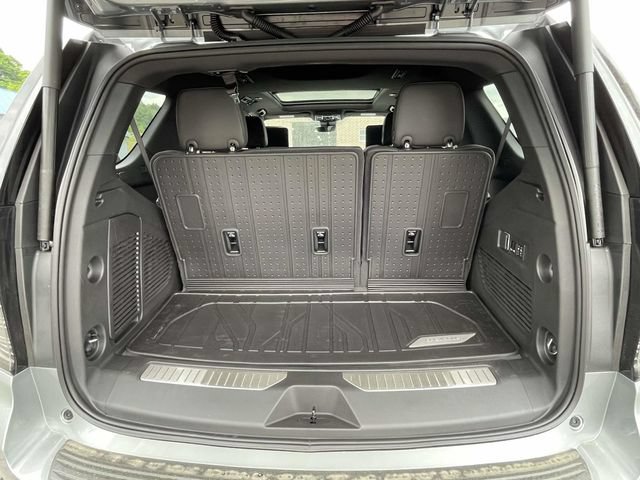 New 2026 Chevrolet Tahoe High Country AWD/4WD image 11