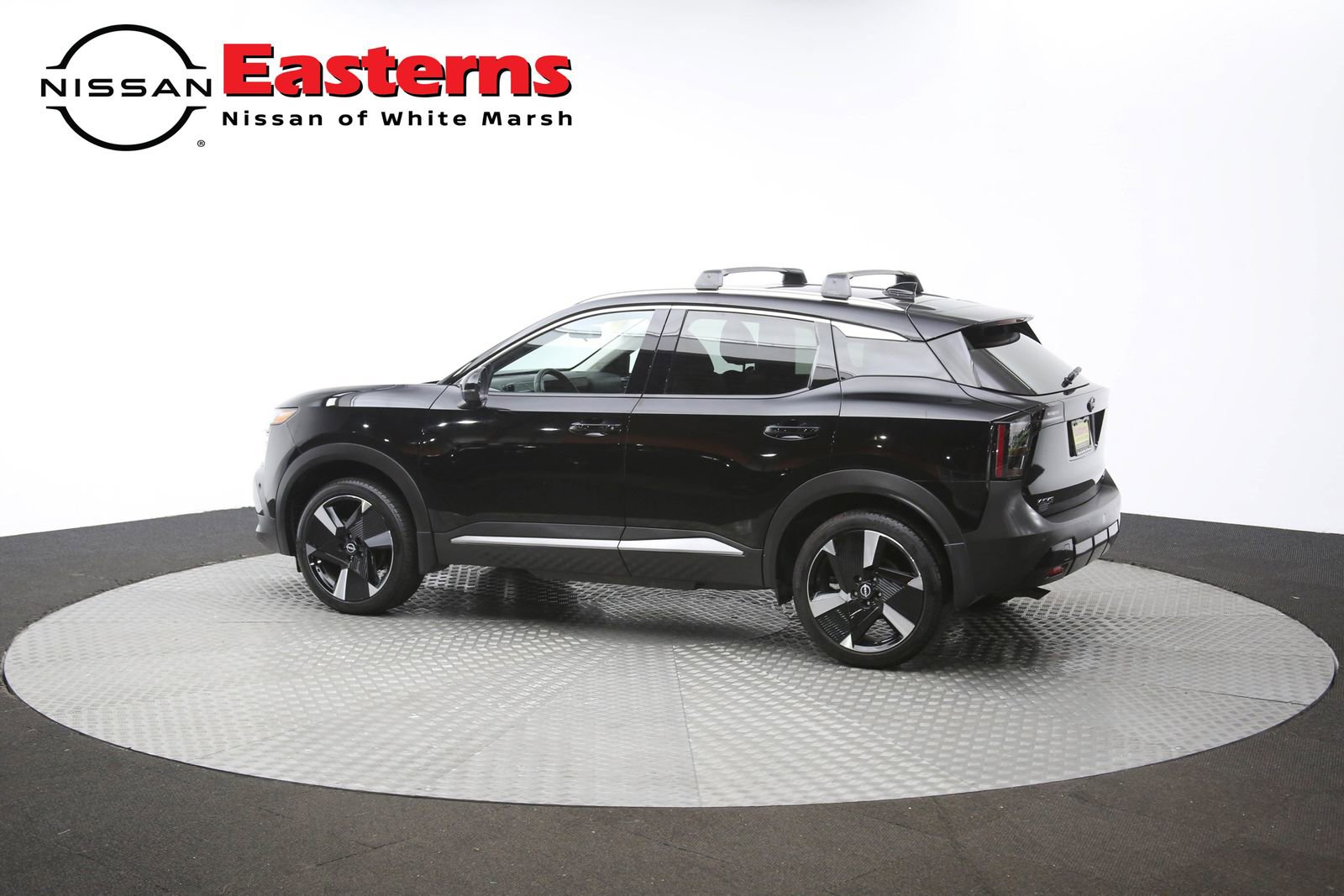 Used 2025 Nissan Kicks SR image 79