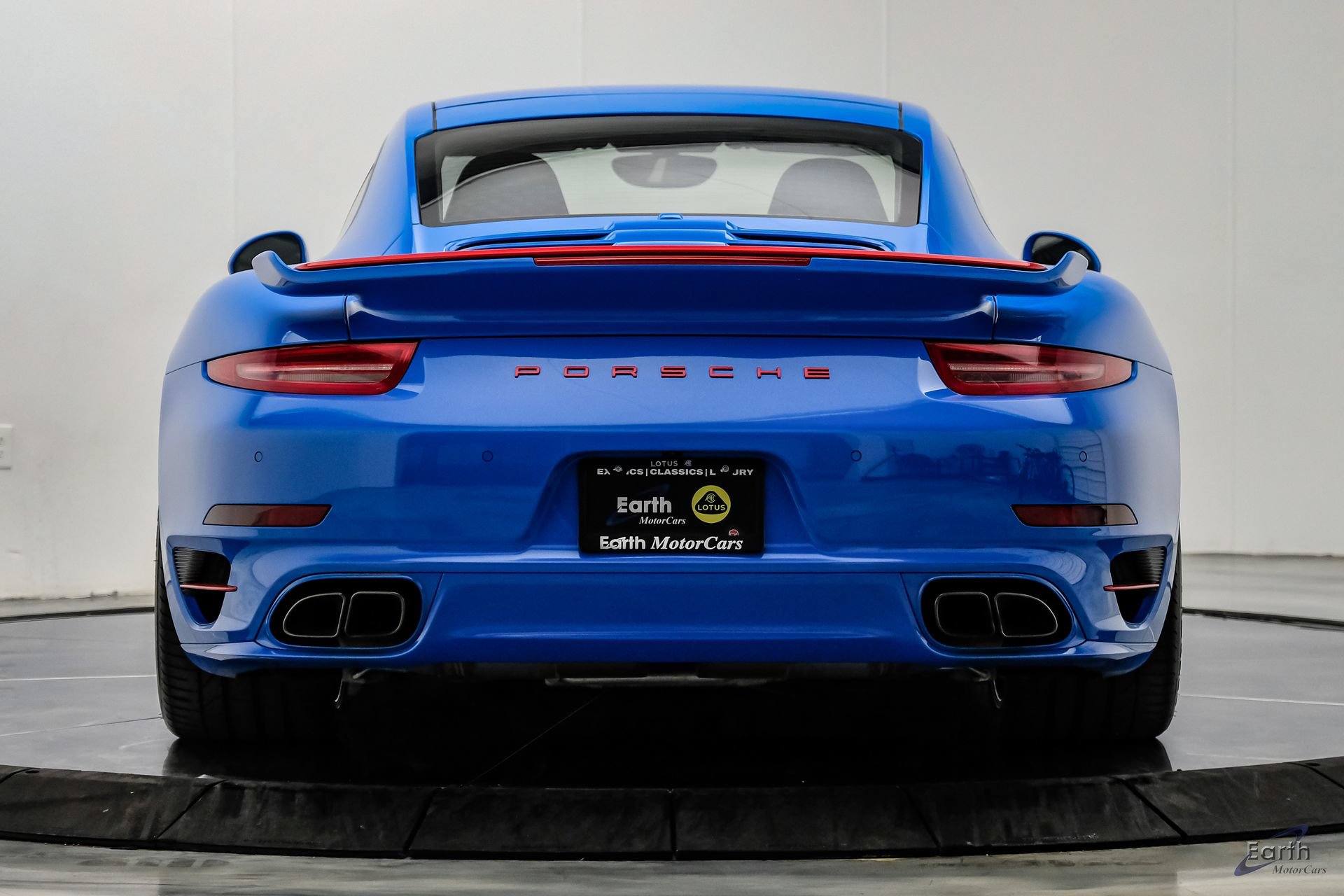 Used 2016 Porsche 911 Turbo S AWD/4WD image 15