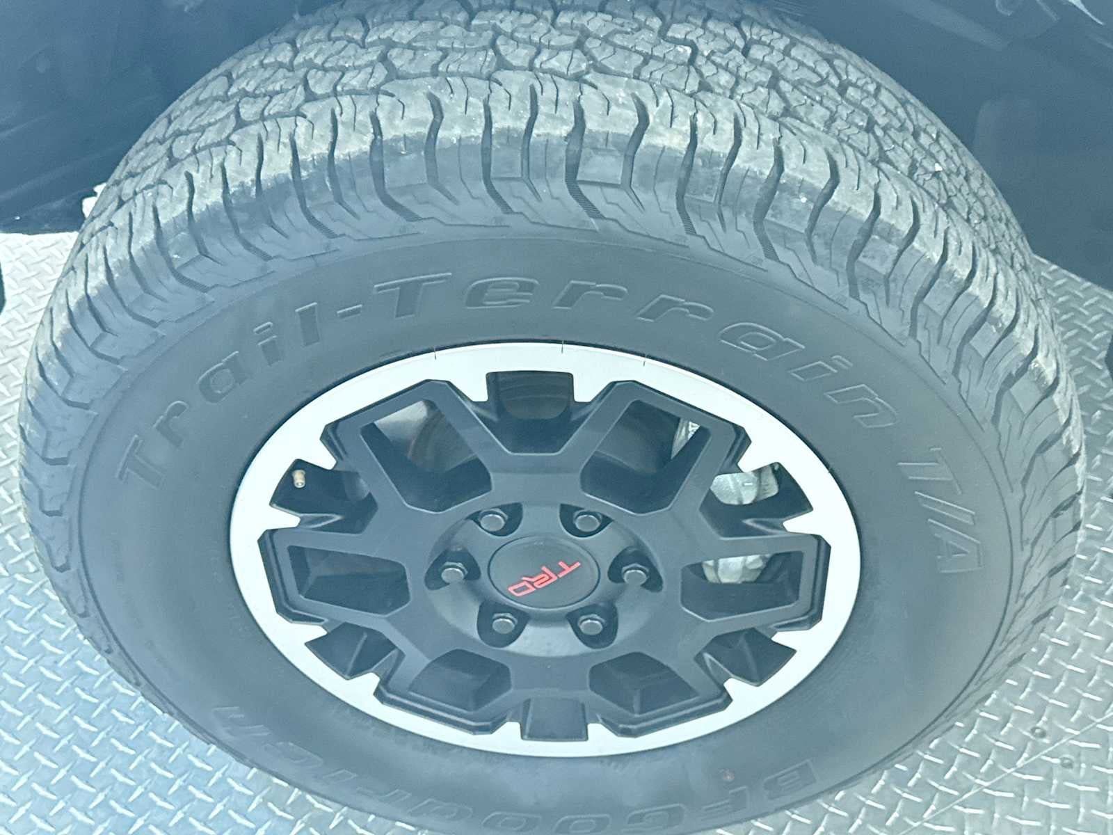 Used 2024 Toyota Tacoma TRD Off-Road AWD/4WD image 10
