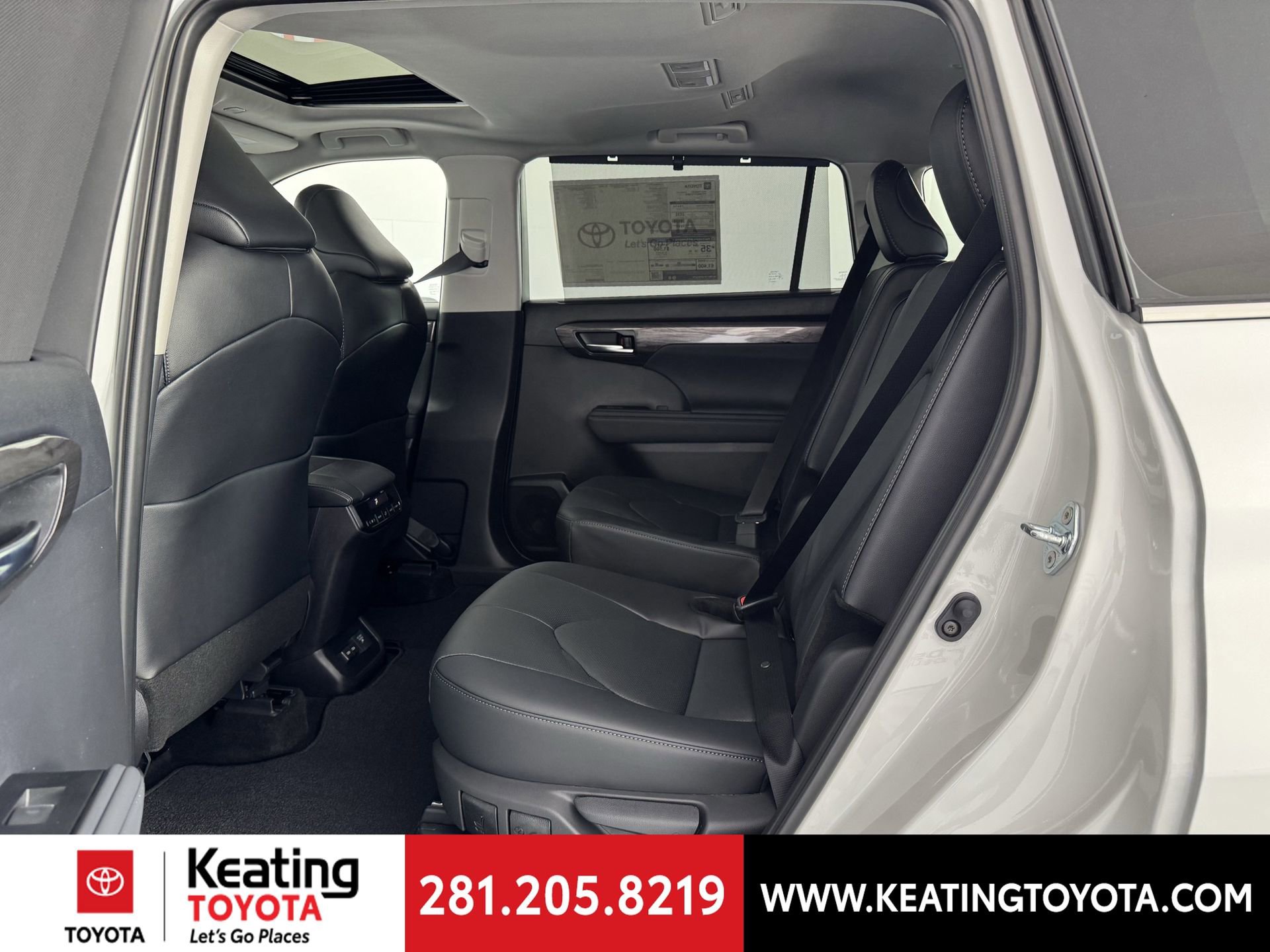 New 2026 Toyota Highlander Limited AWD/4WD image 6