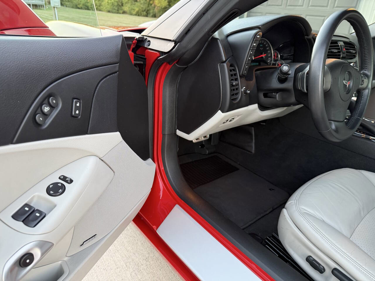 Used 2008 Chevrolet Corvette Coupe w/ Preferred Equipment Group image 96