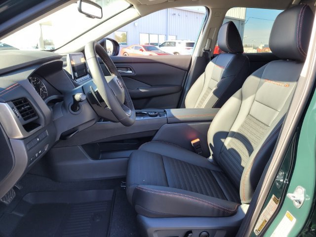 New 2026 Nissan Rogue SV w/ Rock Creek Premium Package AWD/4WD image 5