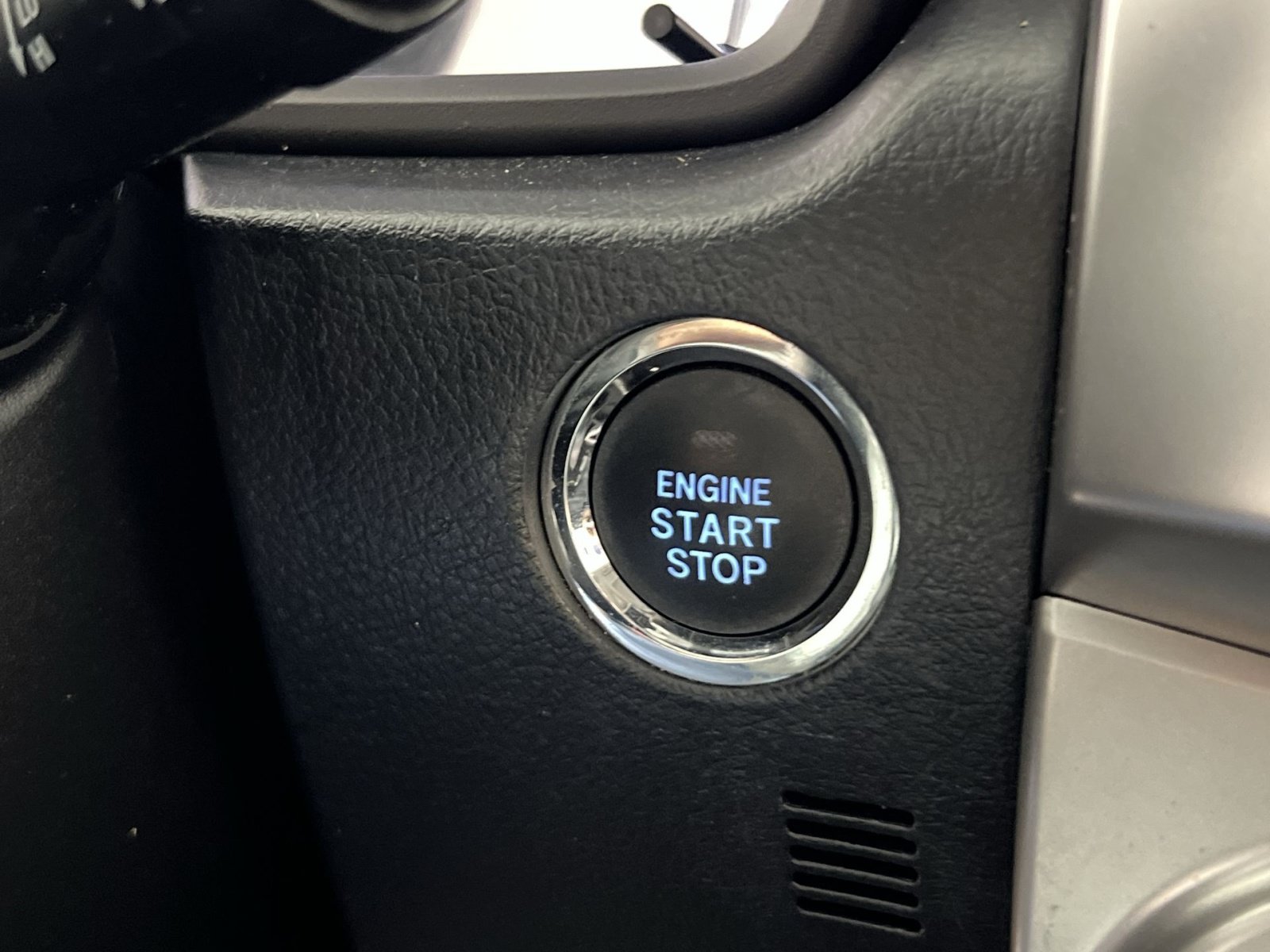 Used 2018 Toyota 4Runner Limited RWD image 34
