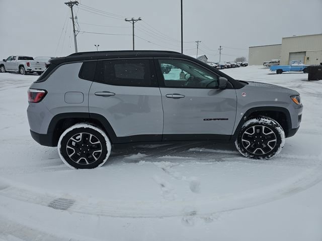 Used 2019 Jeep Compass Trailhawk image 6