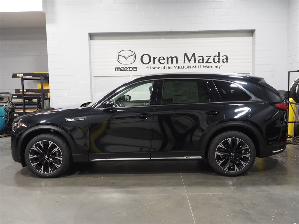 New 2025 MAZDA CX-90 Plug-In Hybrid w/ Premium Plus image 9