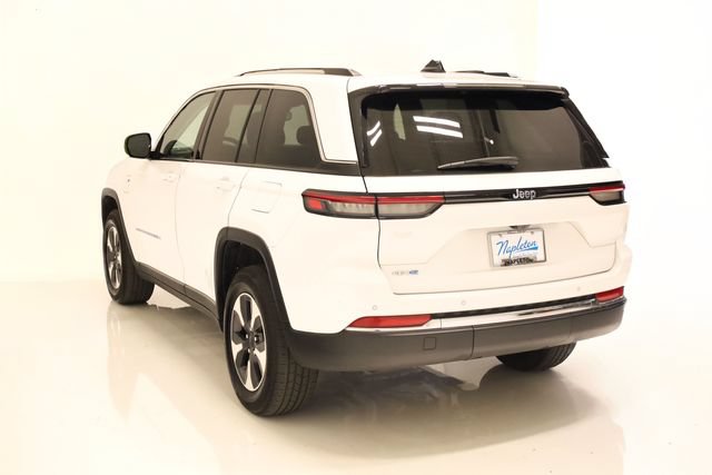 Used 2023 Jeep Grand Cherokee 4WD 4xe image 8
