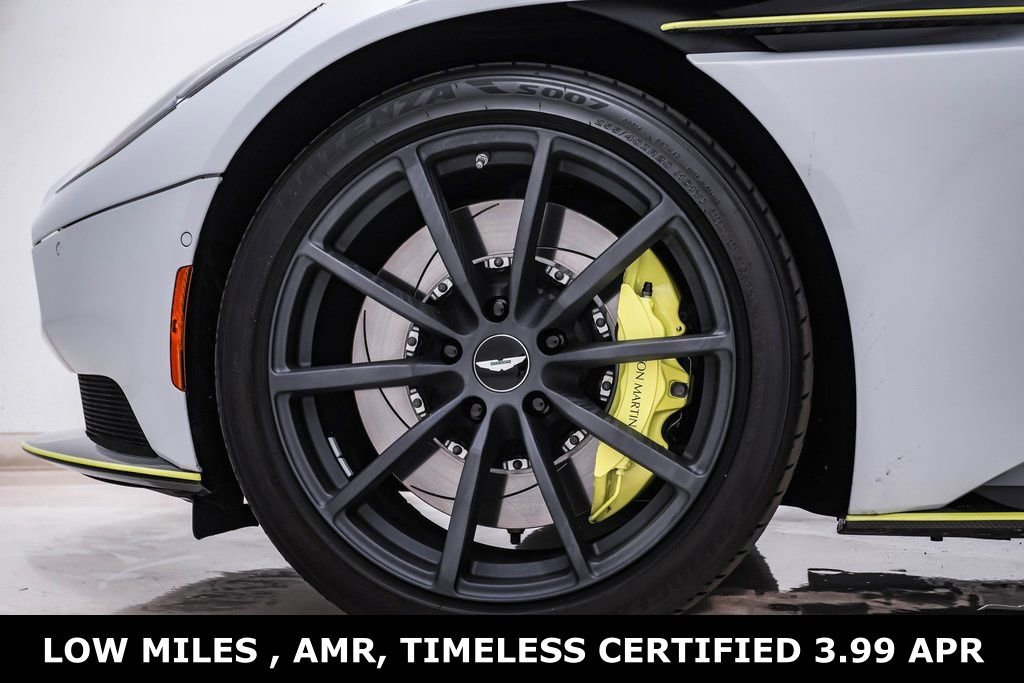 Used 2021 Aston Martin DB11 AMR image 14