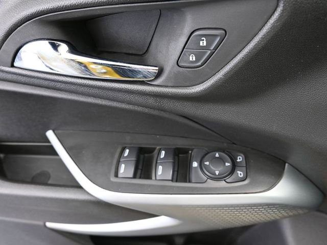 Used 2024 Chevrolet Trax RS image 38