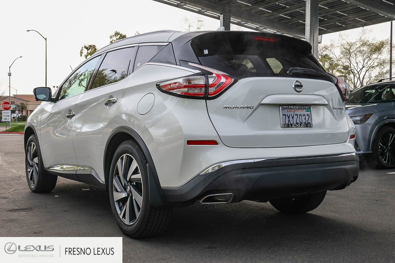 Used 2017 Nissan Murano Platinum w/ Platinum Technology Package image 4