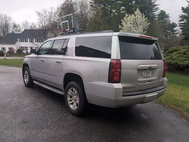 Used 2015 Chevrolet Suburban LT AWD/4WD image 3