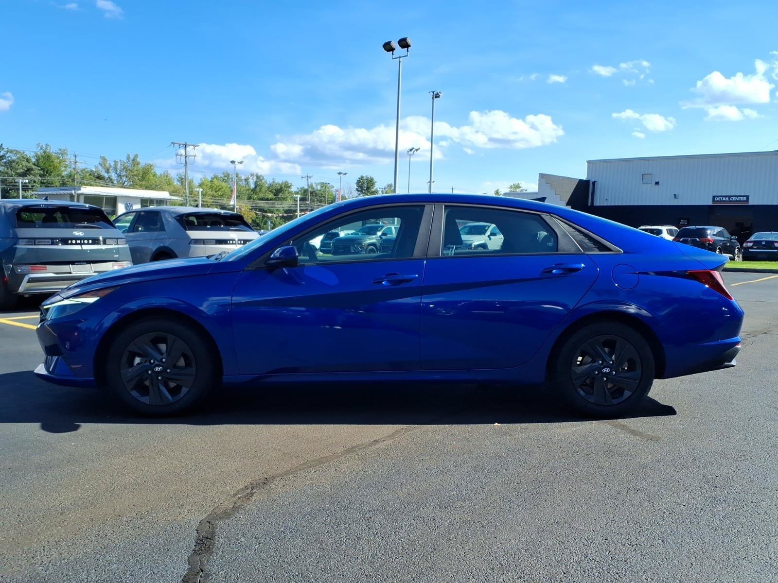 Certified 2023 Hyundai Elantra SEL FWD image 14