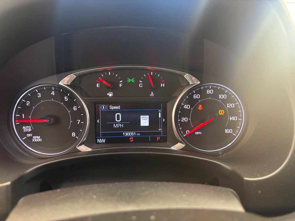 Used 2018 GMC Terrain SLT w/ Preferred Package AWD/4WD image 4