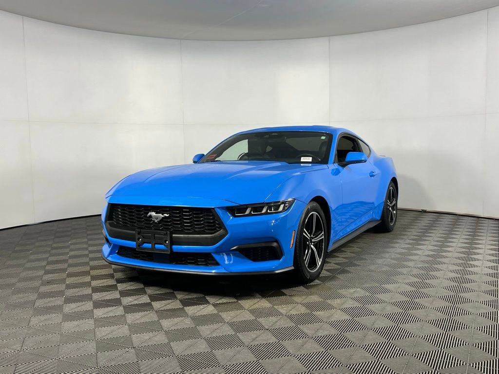 Used 2024 Ford Mustang Premium image 11