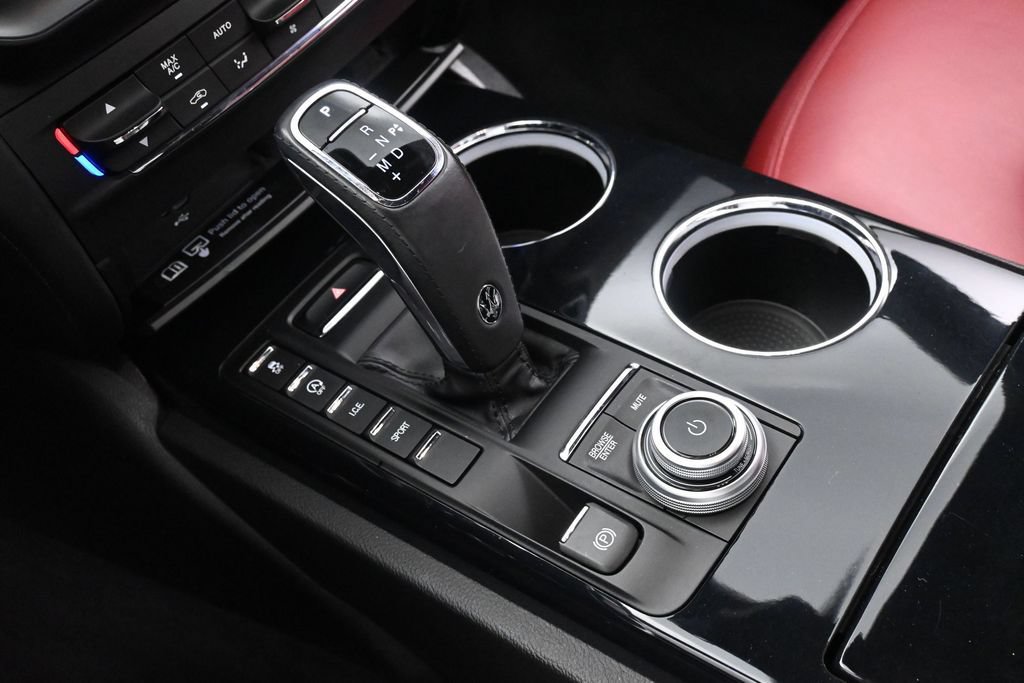 Used 2022 Maserati Ghibli Modena RWD image 20