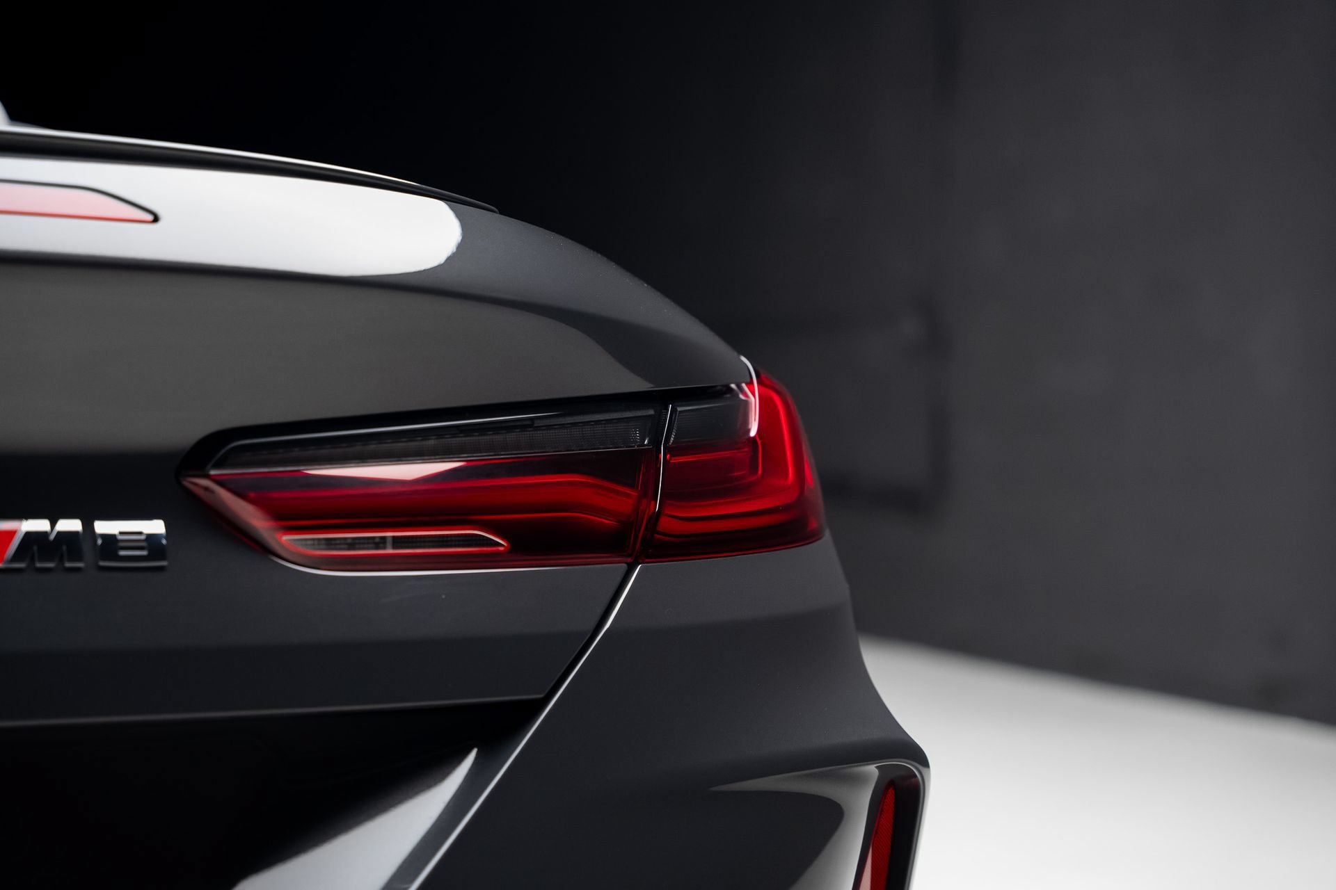 Used 2020 BMW M8 Convertible AWD/4WD image 32