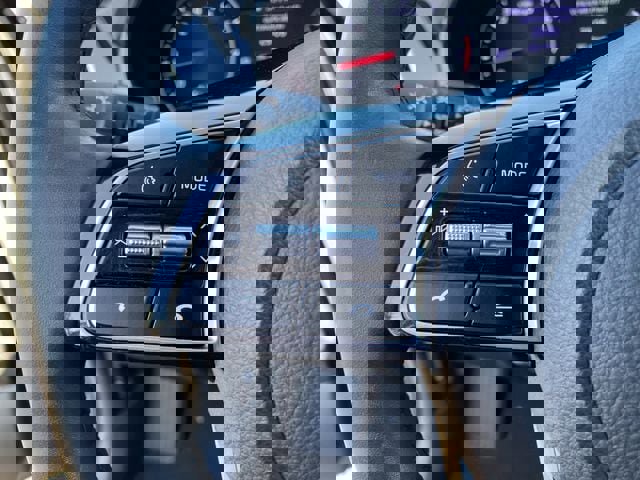 Used 2023 Kia Seltos EX image 28