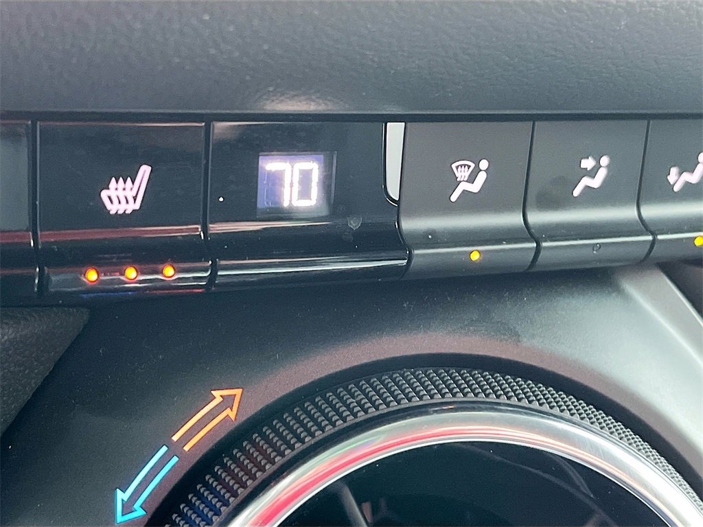 Used 2024 Chevrolet Blazer LT image 20