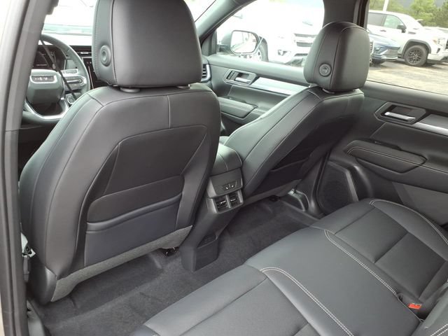 New 2027 GMC Terrain Elevation w/ Elevation Premium Package AWD/4WD image 15