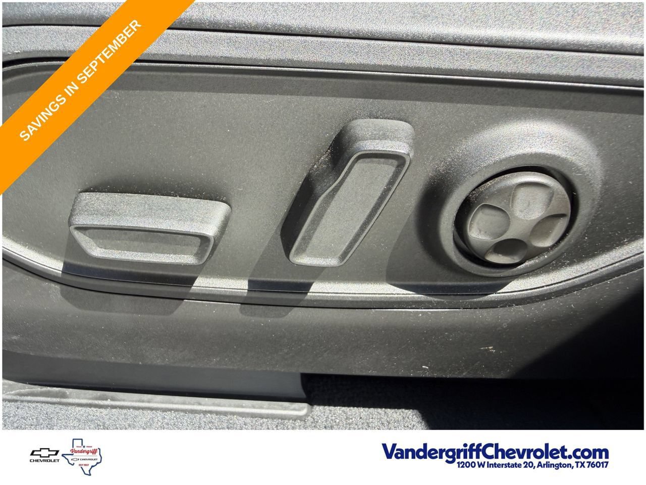 Used 2023 Jeep Grand Cherokee Altitude RWD image 23
