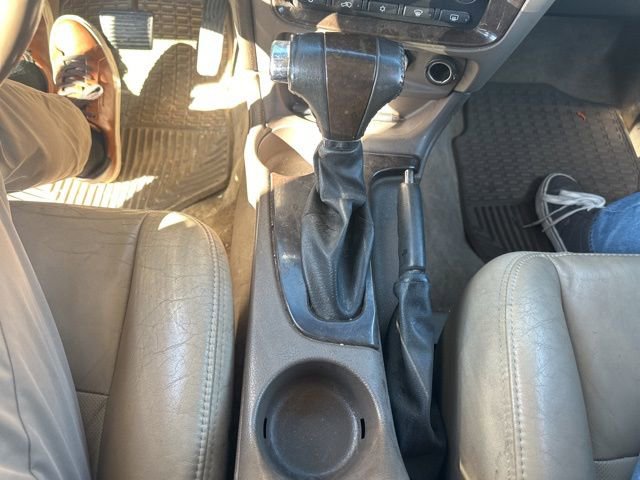 Used 2006 Buick Rainier CXL image 16