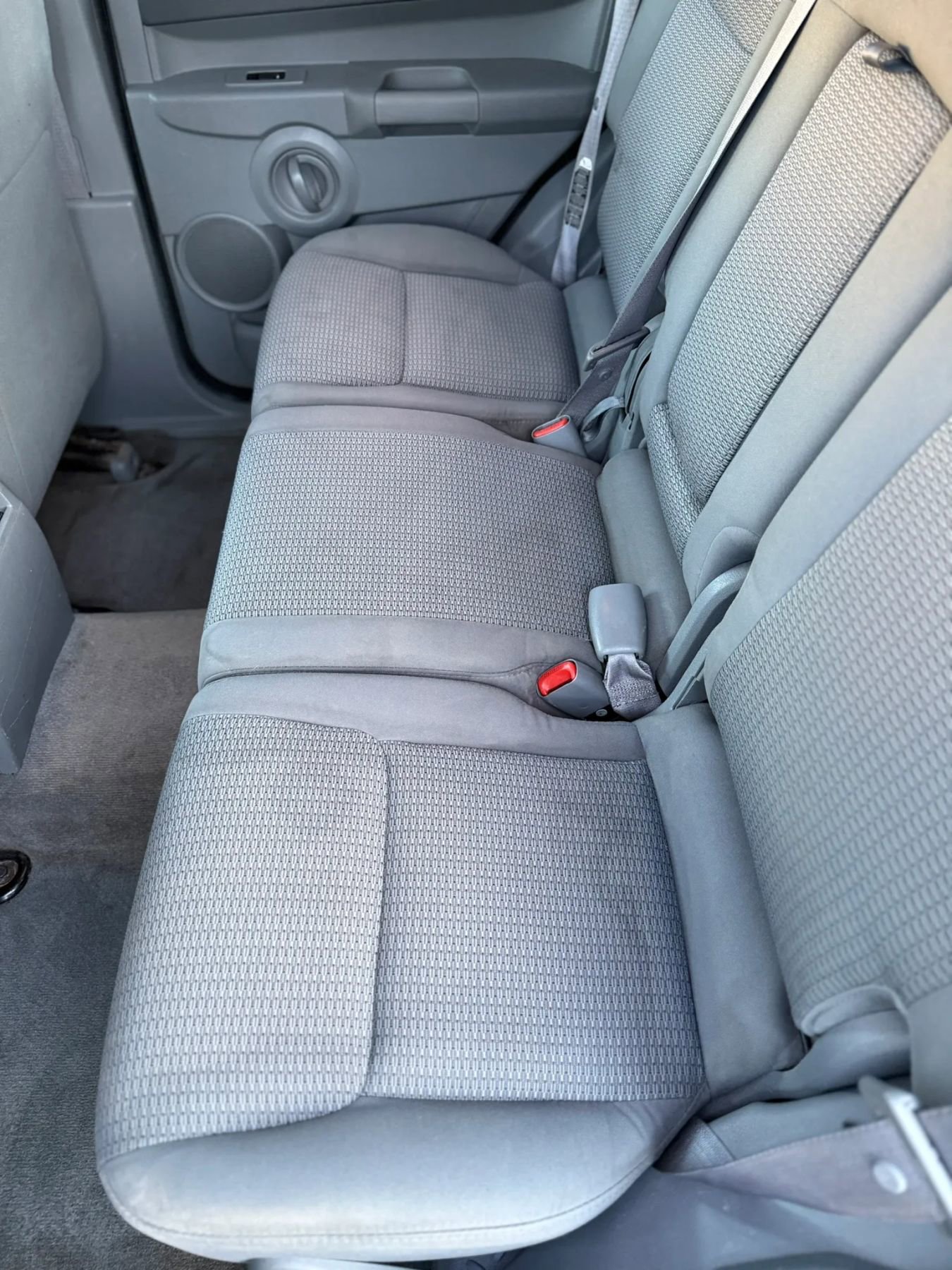 Used 2007 Jeep Commander Sport AWD/4WD image 18