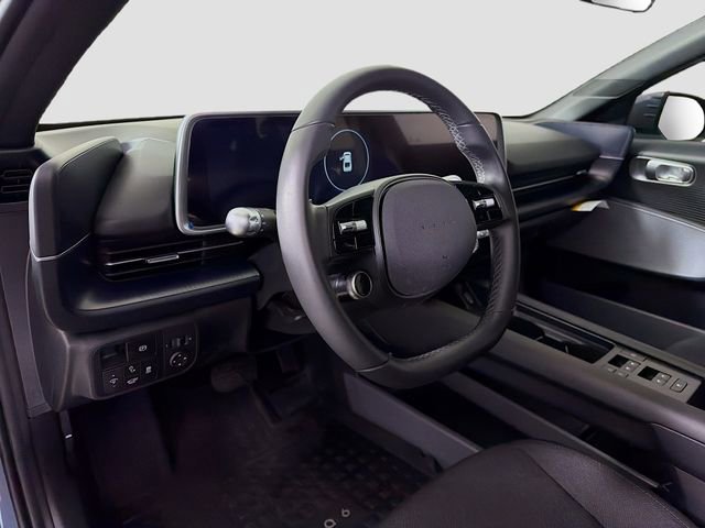 Used 2025 Hyundai Ioniq 6 SE image 9