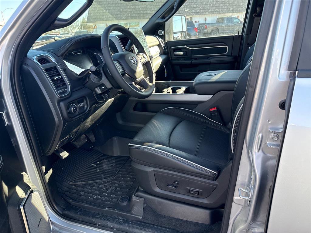 New 2026 RAM 3500 Laramie w/ Max Tow Package image 6