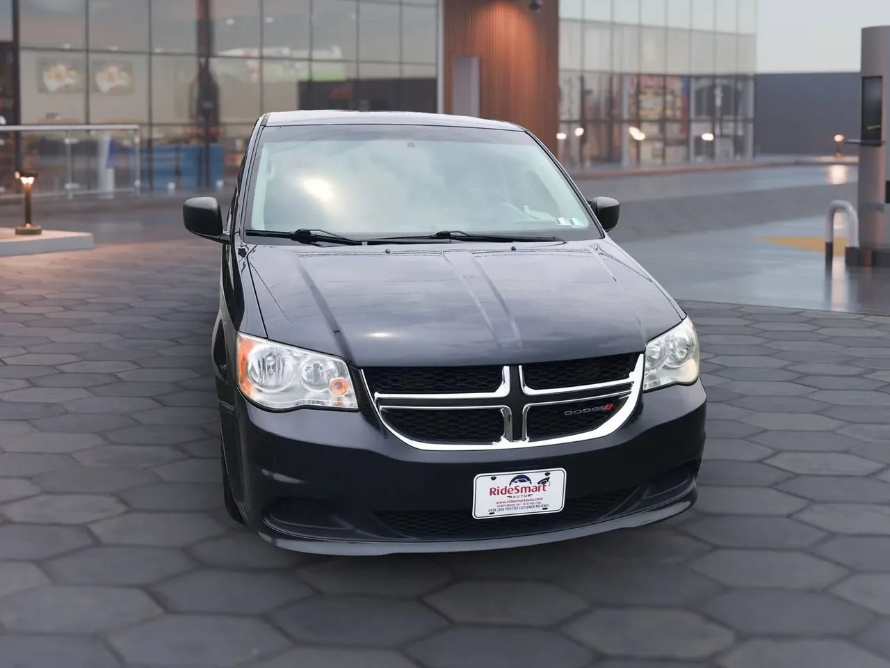 Used 2014 Dodge Grand Caravan SE w/ Quick Order Package 29E SE FWD image 7