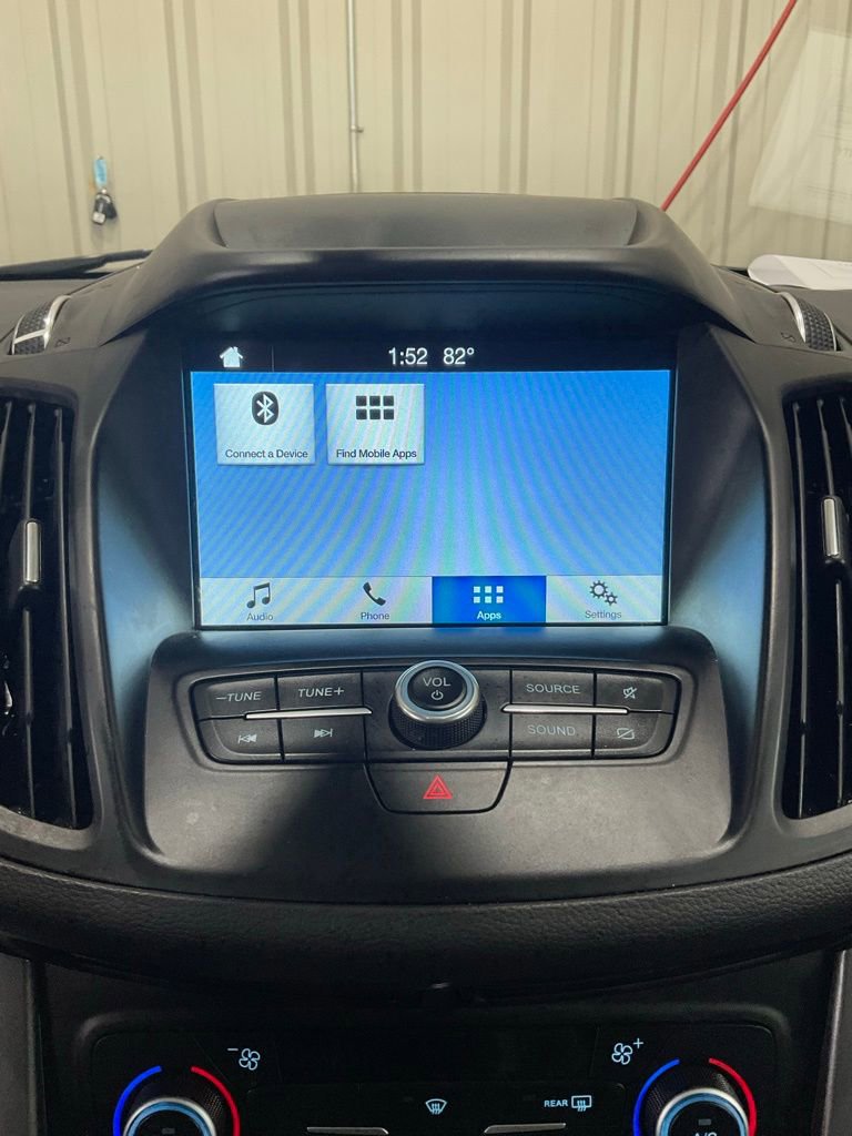 Used 2019 Ford Escape SE image 21