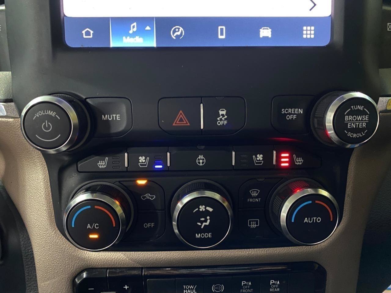 Used 2022 RAM 2500 Laramie AWD/4WD image 16
