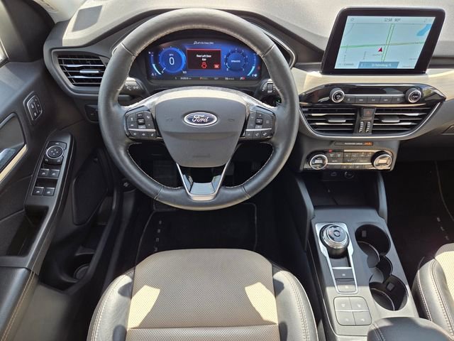 Used 2021 Ford Escape Titanium w/ Titanium Elite Package image 17