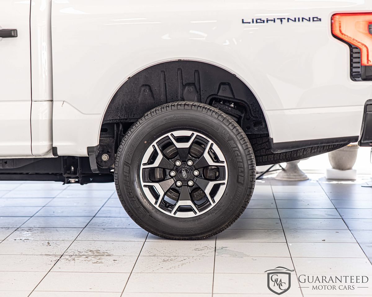 Used 2022 Ford F150 Lightning Pro AWD/4WD image 9