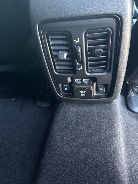 Used 2022 Dodge Durango R/T w/ Blacktop Package image 9