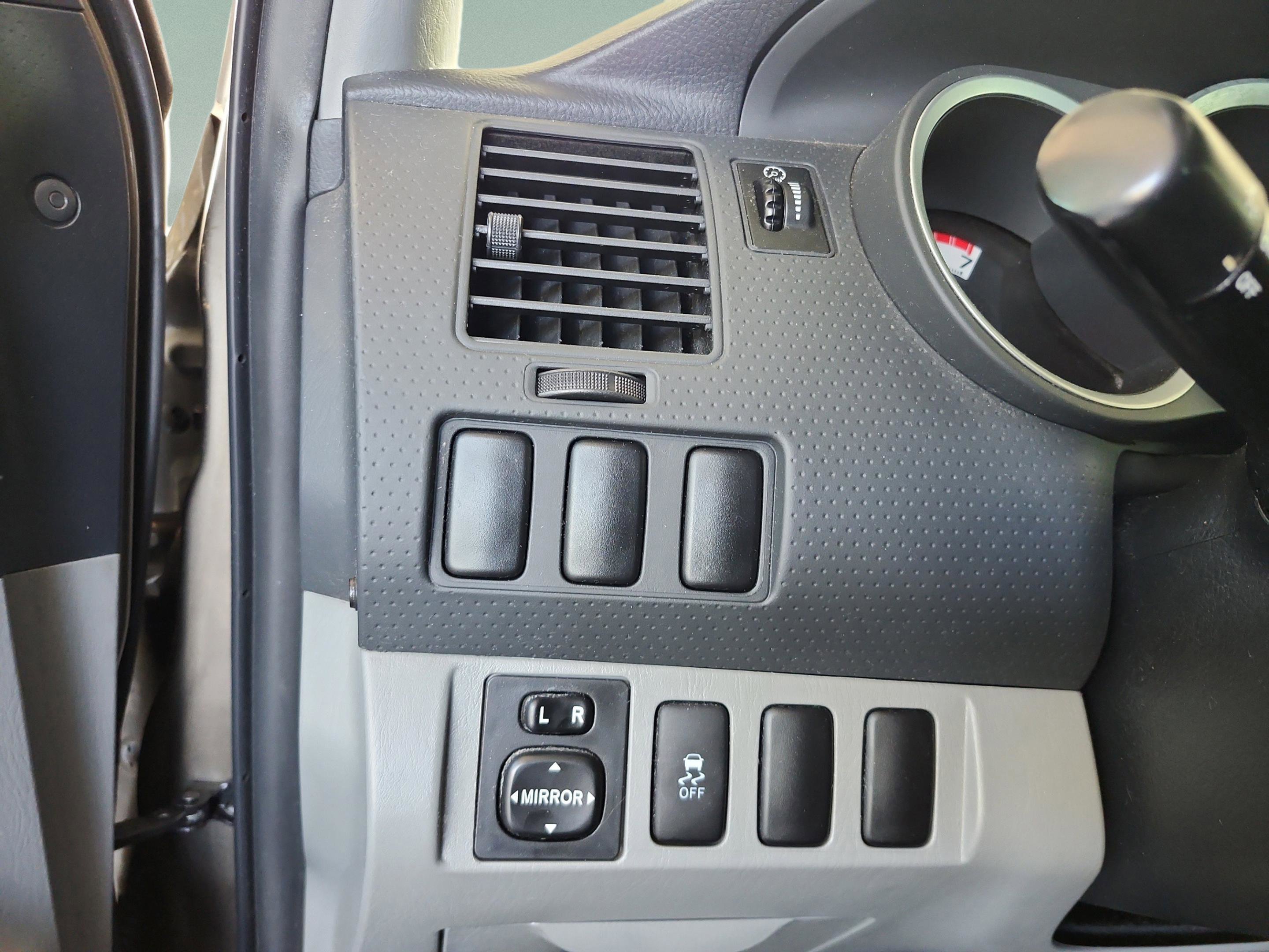 Used 2014 Toyota Tacoma 2WD Access Cab w/ SR5 Package image 14