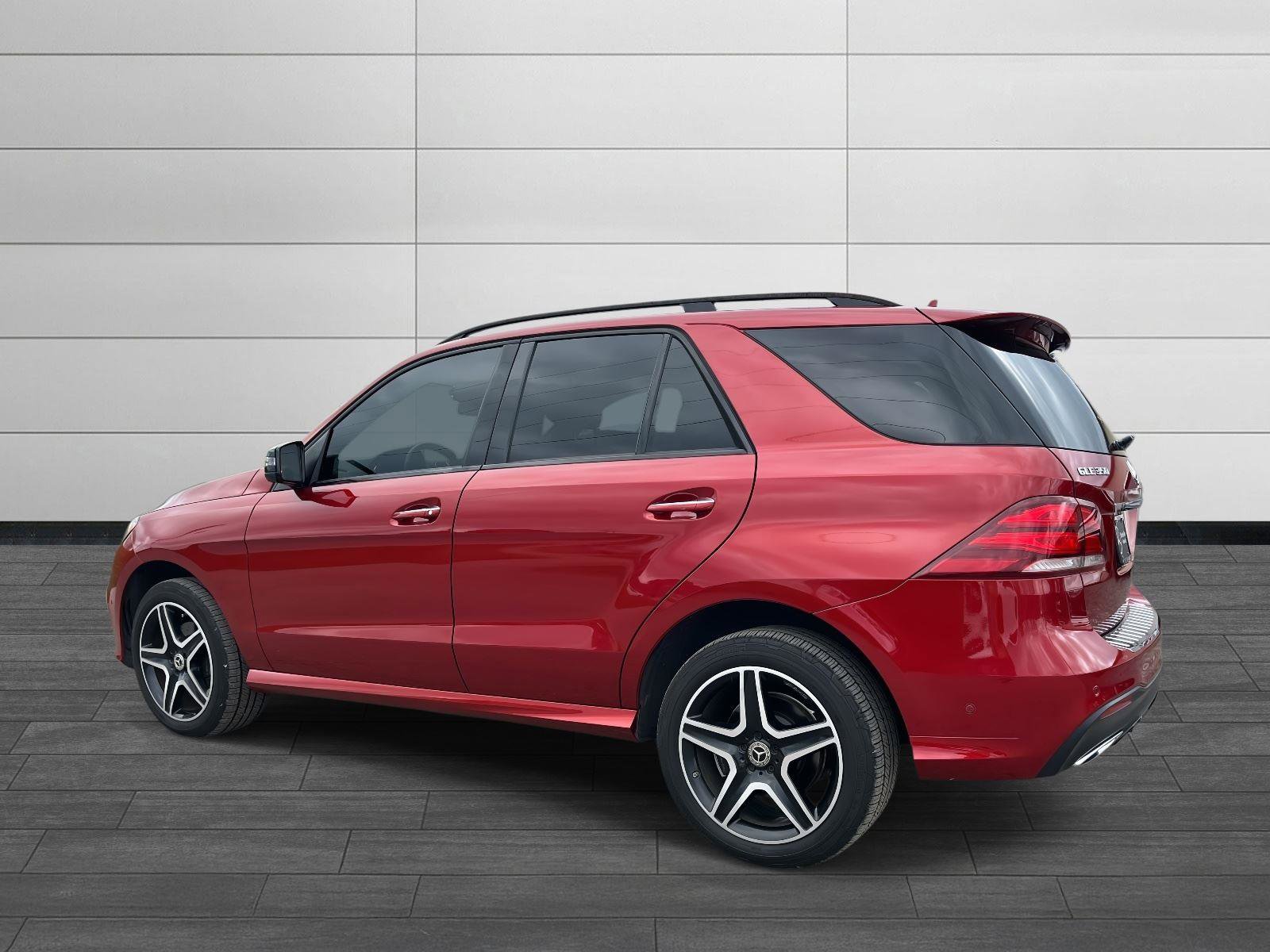 Used 2017 Mercedes-Benz GLE 350 4MATIC image 4
