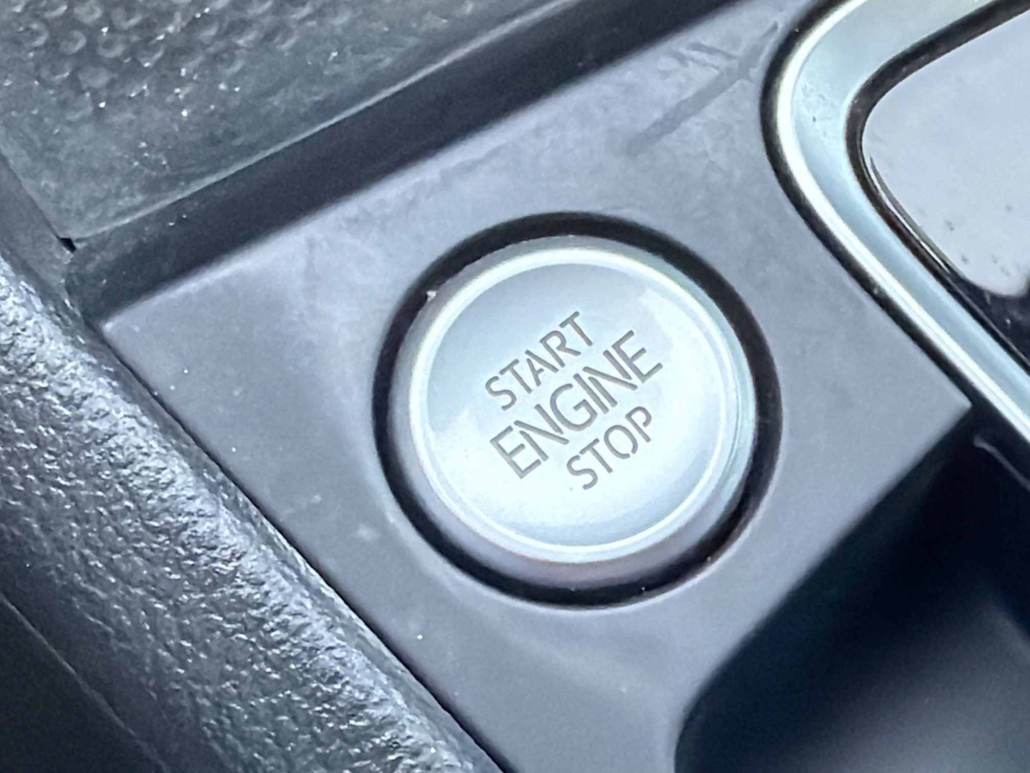 Used 2019 Volkswagen Jetta R-Line w/ R-Line Cold Weather Package FWD image 34