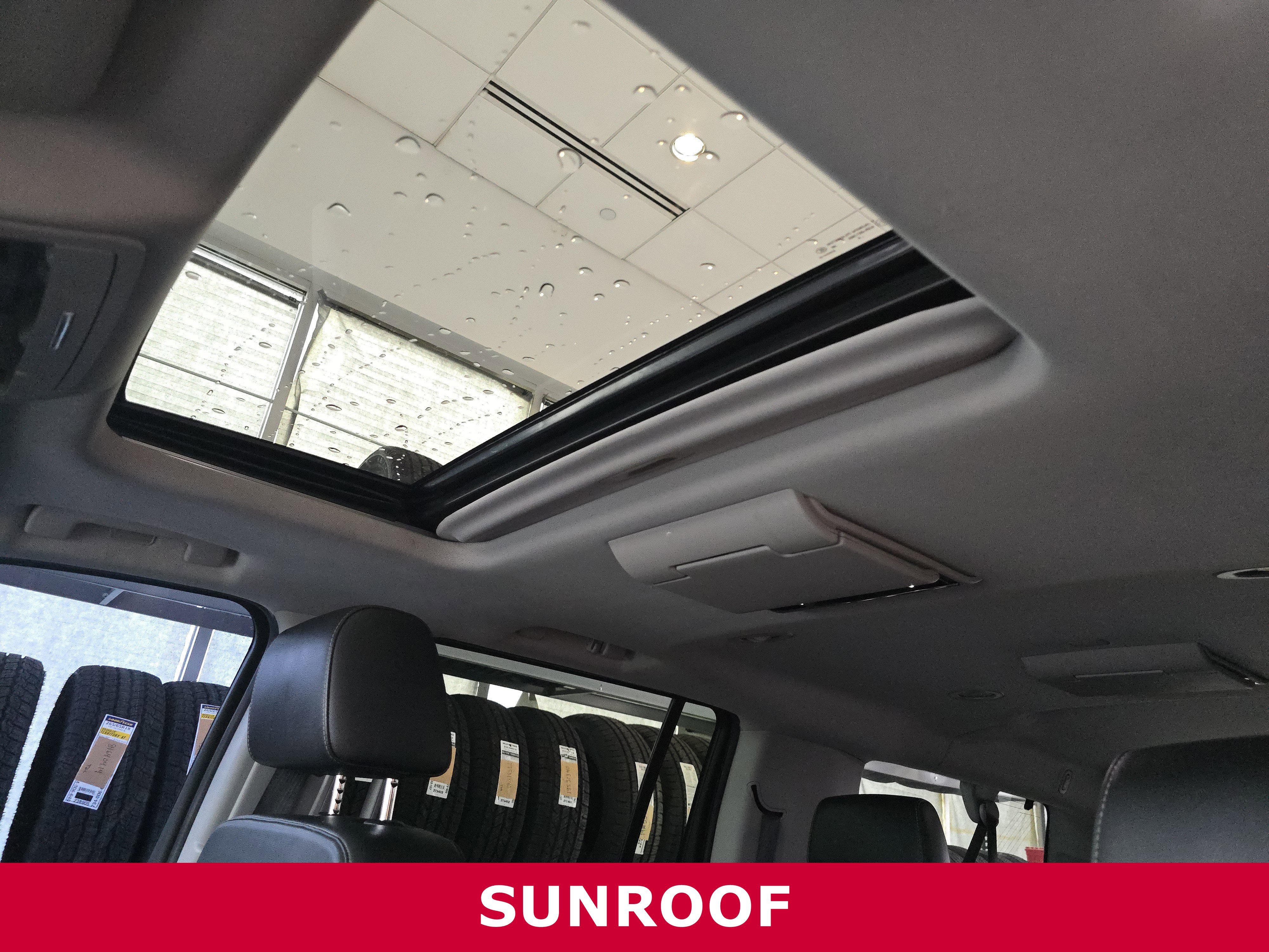 Used 2019 Chevrolet Suburban Premier image 14