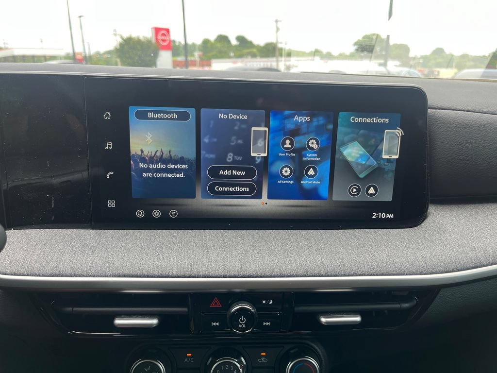New 2026 Nissan Kicks S FWD image 17