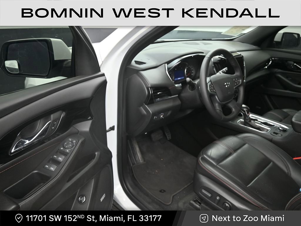 Used 2022 Chevrolet Traverse RS image 10