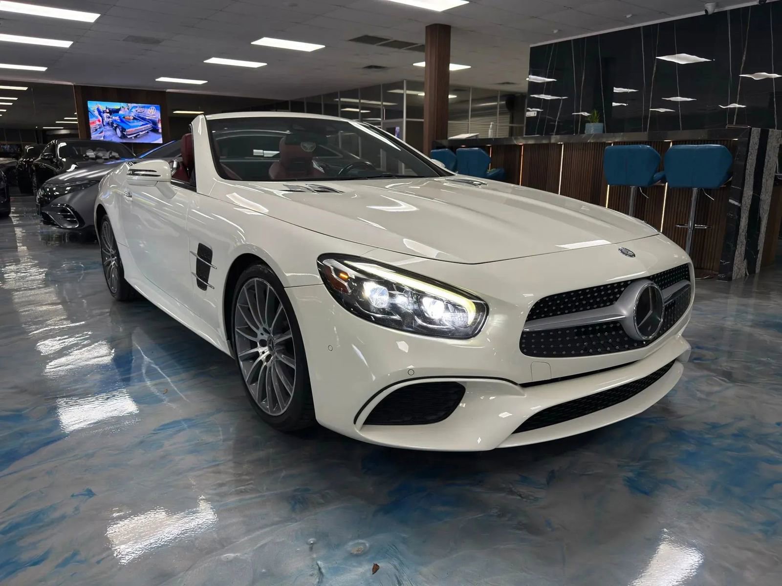 Used 2017 Mercedes-Benz SL 450 image 9