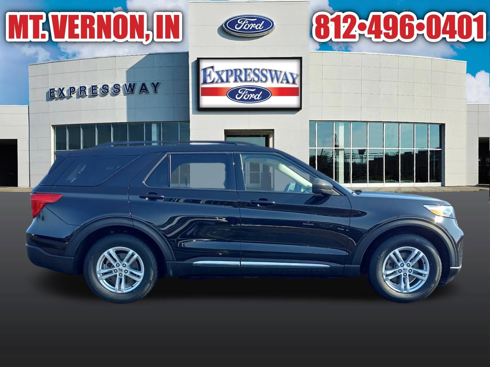 Used 2024 Ford Explorer XLT w/ Equipment Group 202A RWD image 5