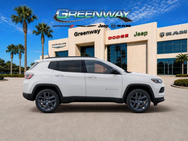 New 2026 Jeep Compass Latitude AWD/4WD image 21
