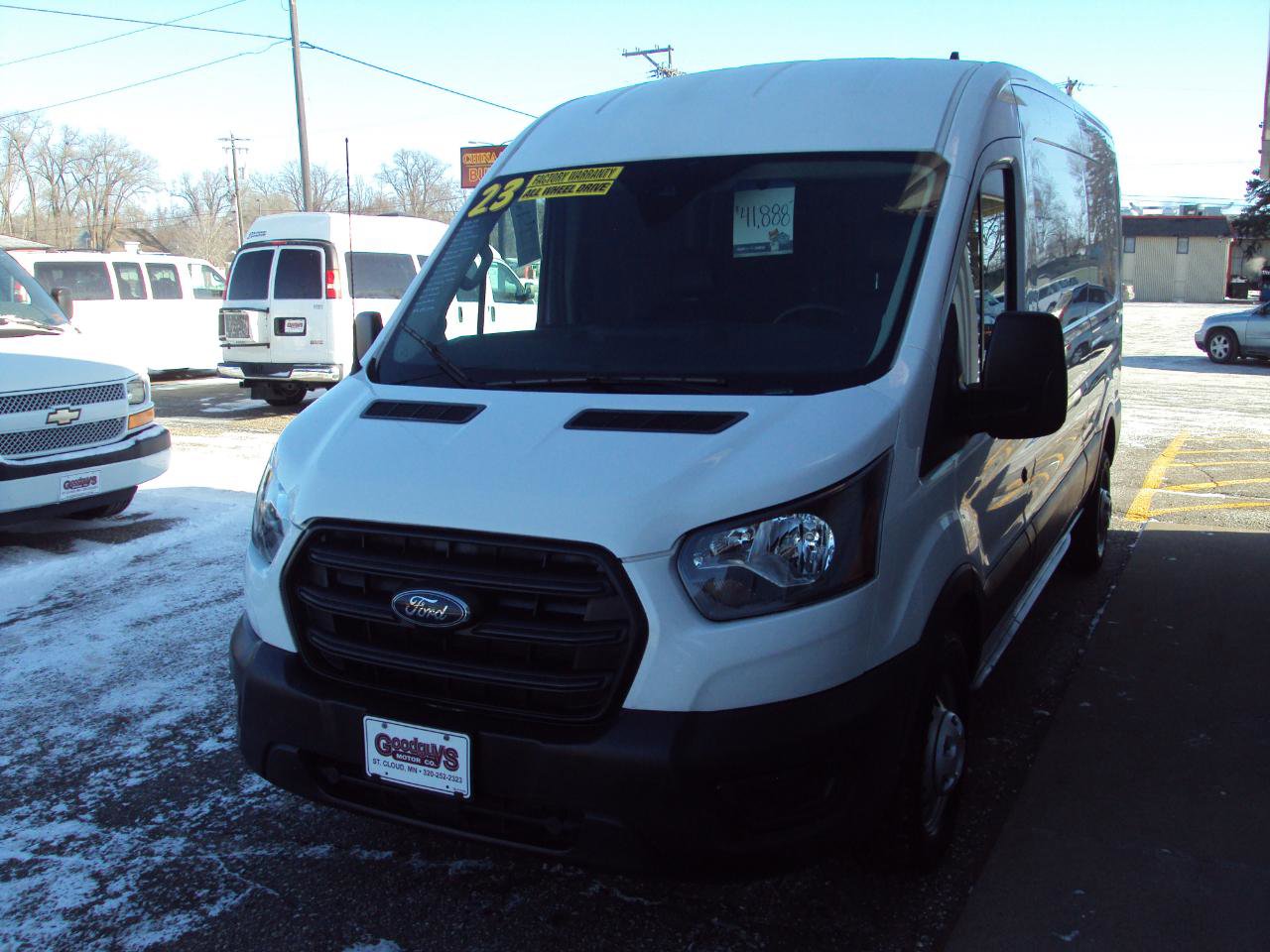 Used 2023 Ford Transit 250 Medium Roof AWD image 4