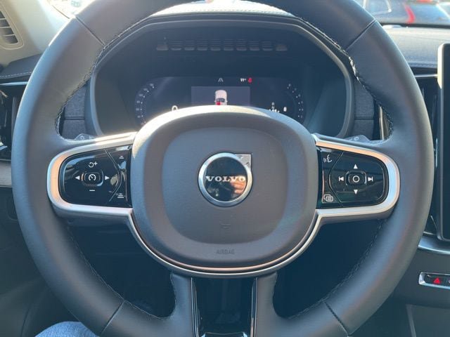 New 2026 Volvo XC90 B6 Core w/ Protection Package AWD/4WD image 28