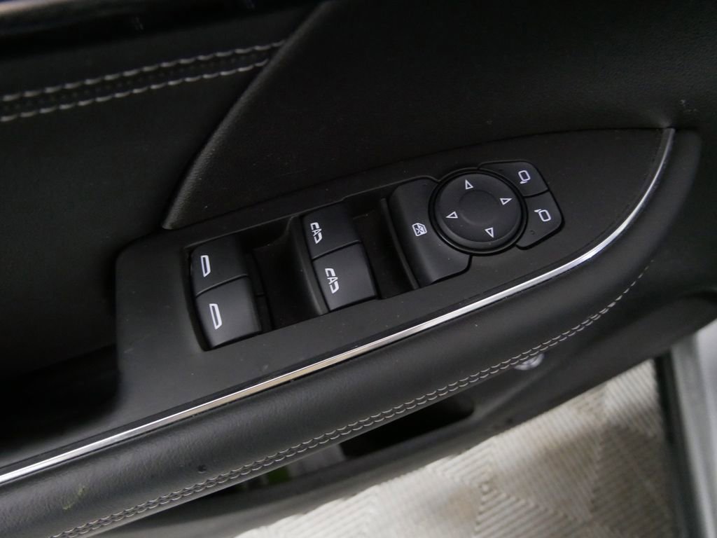 Used 2023 Buick Envision Preferred AWD/4WD image 17